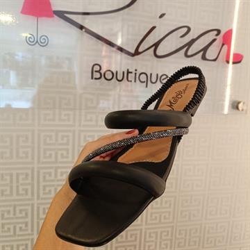 SANDALIA RASTEIRA FLAT MARY'S